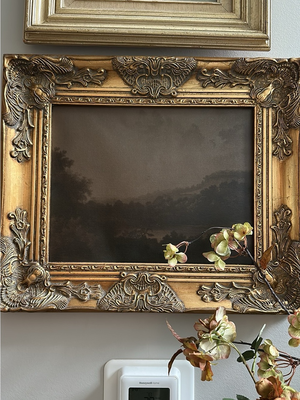 Ornate Gold Vintage-Style Picture Frame by